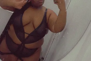 come have some fun💦🥰📿slipperyy when wet😌😛avaible now❗🔥BBW🍑😛 - Image 5