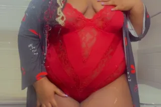 come have some fun💦🥰📿slipperyy when wet😌😛avaible now❗🔥BBW🍑😛 - Image 1