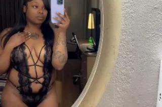 LEAVING SOON 😩😘Outcall or Incall 🩷🤪dont miss out😩🥵 🤫😉Bring Your Nasty Ass Here N FullFill your Fanstys😋Dont Be Shy Im A Certified freak😫 - Image 1