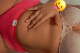 Horny Slutt 💦😝Last Day Here Cu... - Image 1