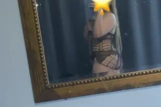 wett drippy pussy 🐱🤤 - Image 1